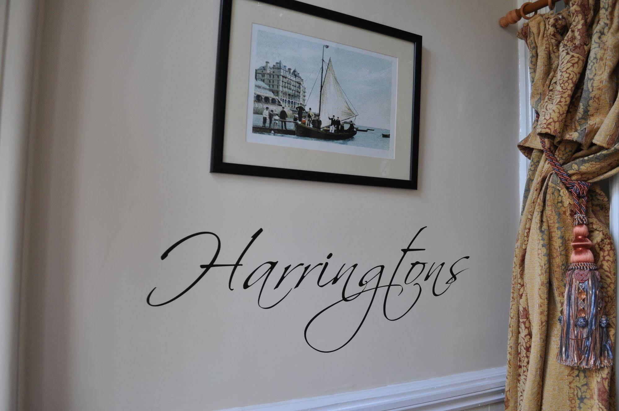 Harringtons At 14 Hotel Llandudno Exterior photo